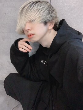 シン(syn) ホワイトカラー