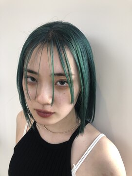 サラビューティーサイト 志免店(SARA Beauty Sight) ターコイズグリーン