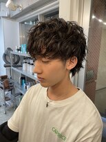 フィフス(fifth) 波打ちスパイラルパーマスリークショートツーブロックマッシュ