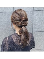 エワル(e'walu) パーティーヘアセット