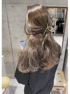 シィーム(cime) ブラウンカラー　モカブラウン　ベージュカラー