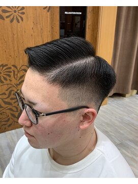 ジェフィー(Jeffy) フェードカット