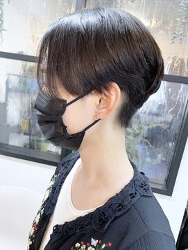 ニット 銀座(knit) 《knit銀座》大人黒髪20代30代40代ハンサムショート丸み前下がり