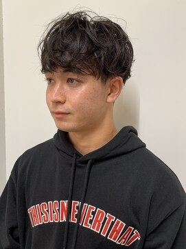 ジリ(JILI) 【JILI】くせ毛風ナチュラルパーマ　マッシュ　メンズ◎上辻担当