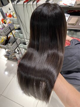 フォルテ ギンザ(FORTE GINZA) 縮毛矯正 髪質改善