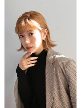 スピガ(SPIGA) ハイトーン切りっぱなしボブ