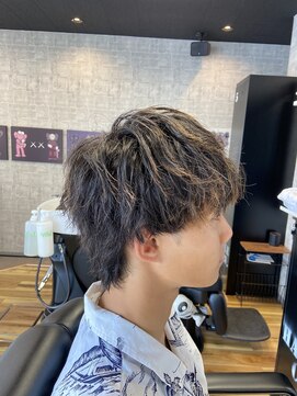 ザ ハレ 学南町店(THE HALE'S) ショートウルフ