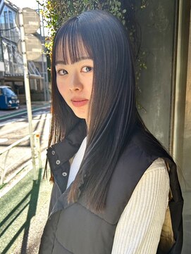 カゼ ダイカンヤマ Kaze DAIKANYAMA ナチュラルオリーブグレージュ/ぱっつんストレートロング