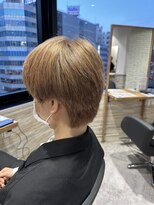 リーオオサカ(Lee Osaka) ウルフマッシュ＋ベージュカラー