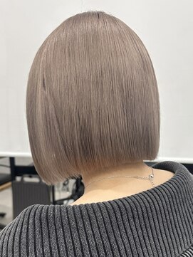 ロウル 渋谷(LOWRL) 透明感グレージュ/ケアブリーチカラー