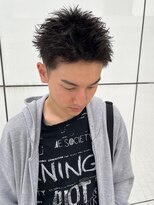 アイズ 海老名(AIZU) メンズショート スパイキーショート メンズカット 眉毛