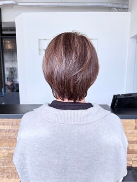 ヴァン カウンシル 王子(VAN COUNCIL) おしゃれな白髪ぼかし、白髪染めにWカラー/ハイライトカラー#2