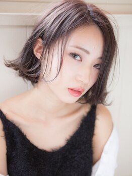 ヘアーロギア 栄店(hair LOGiA)の写真/【栄1分】ショートにするなら、とにかく”小顔見せ×美シルエット”一人一人の骨格や髪質に合わせて施術◇