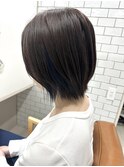 ショートウルフボブ×ネイビーブルー