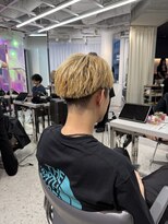 ユーフォリア 渋谷グランデ(Euphoria SHIBUYA GRANDE)&nbsp;メンズスタイル メンズカット センターパート AKARI