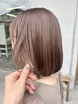 イン(in.)&nbsp;ウォームピンク/ブリーチ/ハイトーンボブ