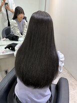 ヴィオットバイサロン(Viot by Salon)&nbsp;20代レイヤーオリーブグレージュ暗めカラーデザインカラー