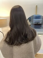 ミズチャーム(Ms.CHARM) 透明感オリーブグレージュ