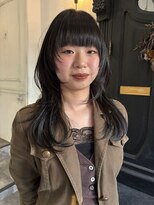 カムジーヘッド(COMEGHEAD)&nbsp;ナチュラルくびれレイヤー×シースルーバング