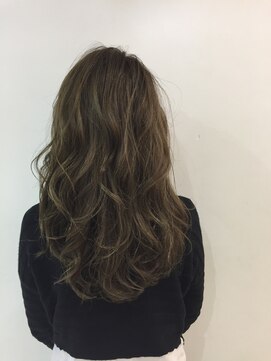 インデックスヘアー 錦糸町店(in'dex hair) 濃いめアッシュグレー[錦糸町/錦糸町駅/錦糸町駅北口/髪質改善］