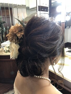 サロンドジュネ(salon de JUNE) メチャ愛され系 ギブソンタック