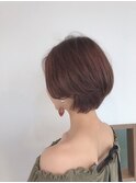 ショートボブ