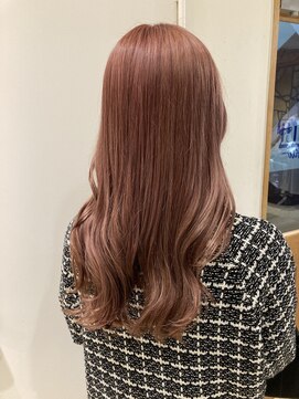 エイト新宿店(EIGHT shinjuku) ピンクベージュ