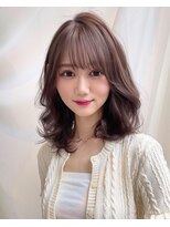 アフロートリノ(AFLOAT Leino)&nbsp;顔まわりレイヤー　くびれ　似合わせ小顔ヘア