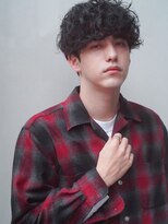 レジュアル(RESSUAL)&nbsp;無造作波巻ニュアンスマッシュサイドパートツイストパーマ