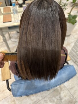 アルーシェ 心斎橋(Alushe) ピンクブラウンカラー