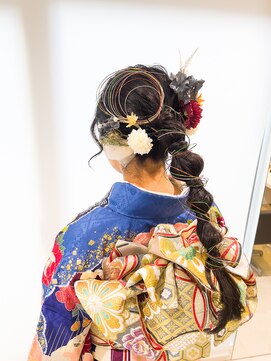 ビファインイーハアヴェダ(Befine e-ha AVEDA) 成人式、卒業式ヘアセット