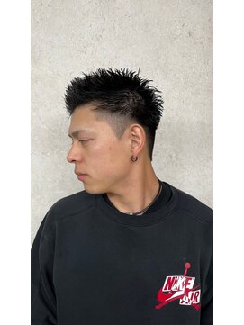 ビスクヘアデザイン(bisq hair design) スパイキーショート　2ブロック　フェード　刈り上げ