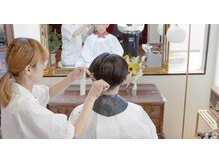 平々凡々の雰囲気（マンツーマンで丁寧な施術。頭皮や髪のお悩み相談もお気軽に！）