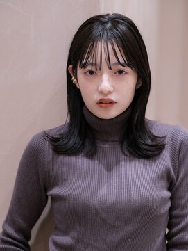 ガーデンヨコハマエスト(GARDEN YOKOHAMA est) ボブルフ　小顔　ミディアム　ボブ　レイヤー　シースルーバング