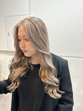 シェイロ(Cielro) 【ミルクティーベージュ/透明感カラー/ハイトーン】SAKI