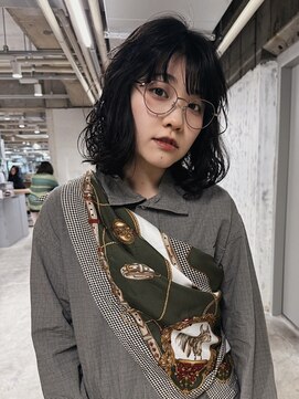 ロジ(loji) くせ毛のような、ニュアンスボブパーマ