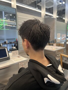 メンズサロン キング 梅田店(Men’s salon K!ng) 波巻きツイストスパイラルパーマ/フェザーパーマ/眉毛/メンズ