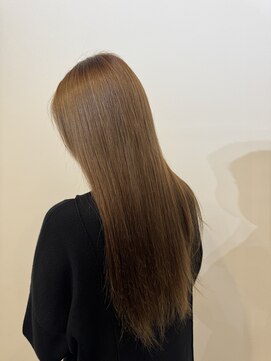 クオン 伊勢崎(QUON.) 美髪地毛風ストレート