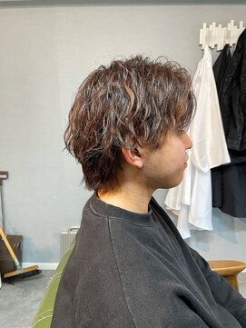 グリードヘア(GREED HAIR) センターパート×パーマ