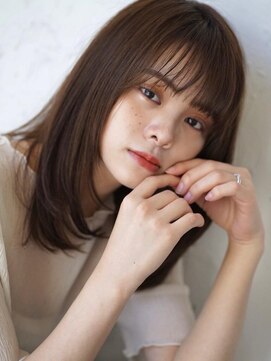 コンティロミー(CONTI ROMMY.) ナチュラルストレートミディアムヘア/髪質改善/くすみベージュ