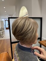 アカンサス バイ ミリー 高槻店(acanthus by milly)&nbsp;横顔が映える後頭部美シルエットの大人艶ボブ