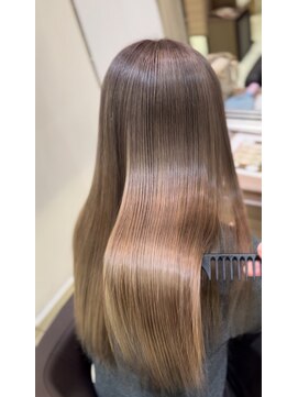 アッシュ 戸田公園店(Ash) 透明感たっぷり*ミルクティーグレージュ