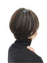 アルム(arum) ふんわり質感の大人ショート