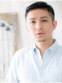 ビジカジ黒髪フェードカットベリーショーF戸頭