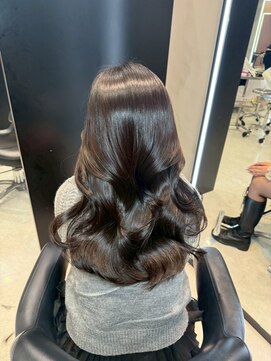 ジュノヘアージャパン 表参道(JUNO HAIR JAPAN) 黒髪/クラゲヘアー/オリーブグレー/小顔/ココアベージュ/渋谷