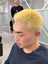 ルースト 南堀江店(ROOST)&nbsp;刈り上げセンターパート/波巻きツイストスパイラル/南堀江