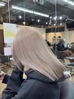 hyon myon/RISEbyREVO 綾瀬店【ヒョンミョン】&nbsp;ハッシュカット/デザインカラー/グレージュ[綾瀬駅/韓国ヘア]