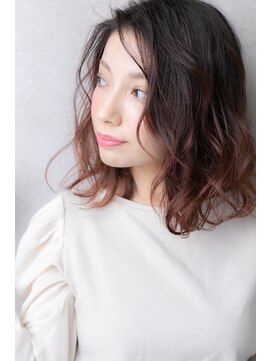 モッズヘア 越谷(mod's hair) イヤリングカラーハイライト小顔くびれカールZ越谷20代30代40代