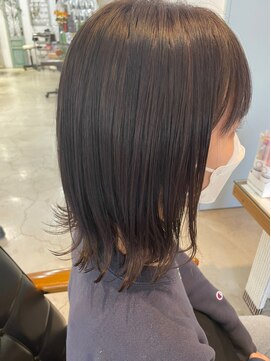 ウル(ulu) バイオレットグレージュ/外ハネ