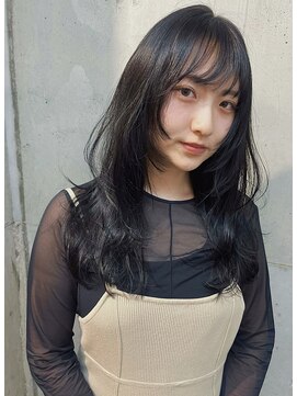 ラニヘアサロン(lani hair salon) たっぷりレイヤーのワンカールスタイル